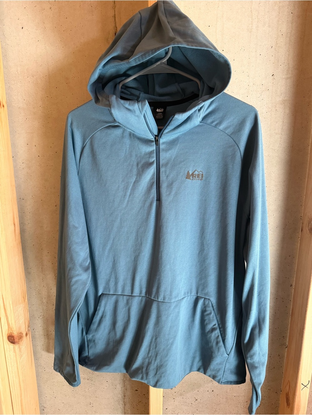 REI Active Pursuits Tech Hoodie Men’s Large